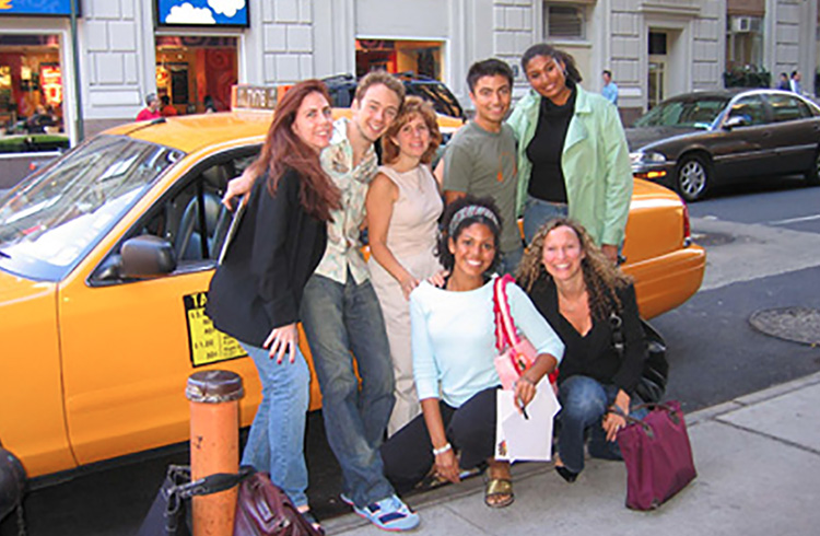 Grand Communications’ Gabrielle Torello, Laura Liebeck and Alison Grand take Manhattan with Hi-5’s Curtis Cregan, Shaun Taylor-Corbett and Karla Cheatham Mosley